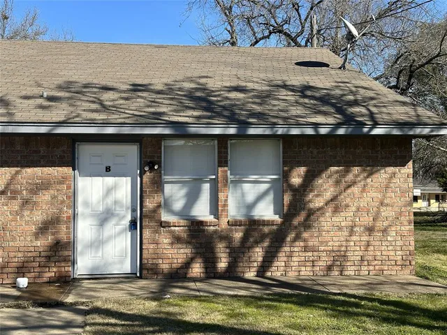 $850 | 1111 North Main Street, Unit B, Corsicana, TX 75110