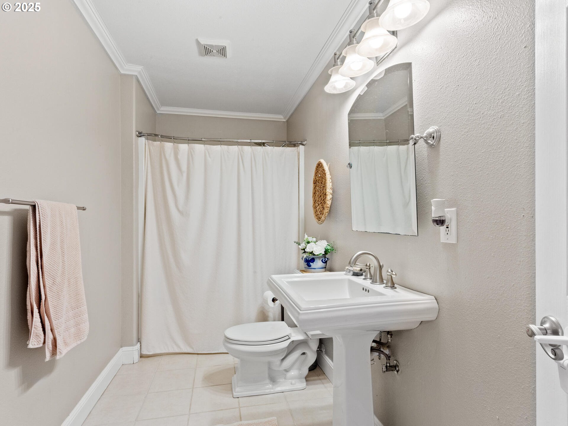 1621 Northeast 194th Street Ridgefield, WA 98642 - Photo 13 of 48