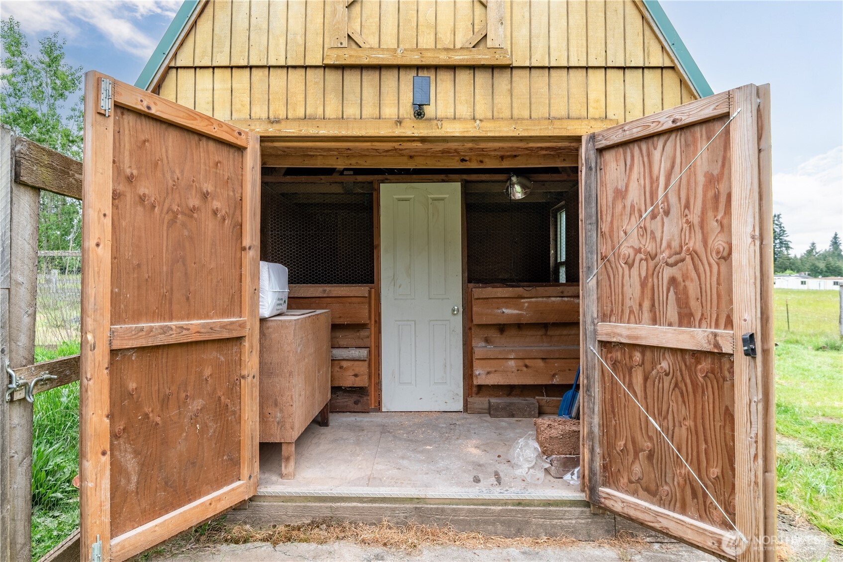 718 Rhoades Road Winlock, WA 98596 - Photo 30 of 39