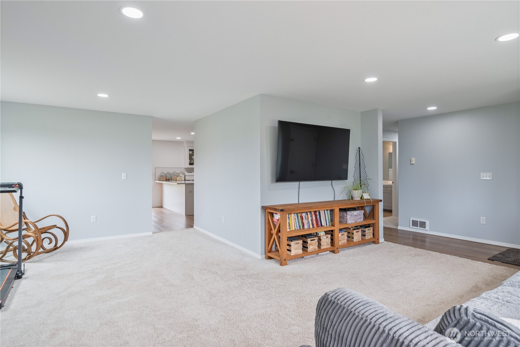 718 Rhoades Road Winlock, WA 98596 - Photo 7 of 39