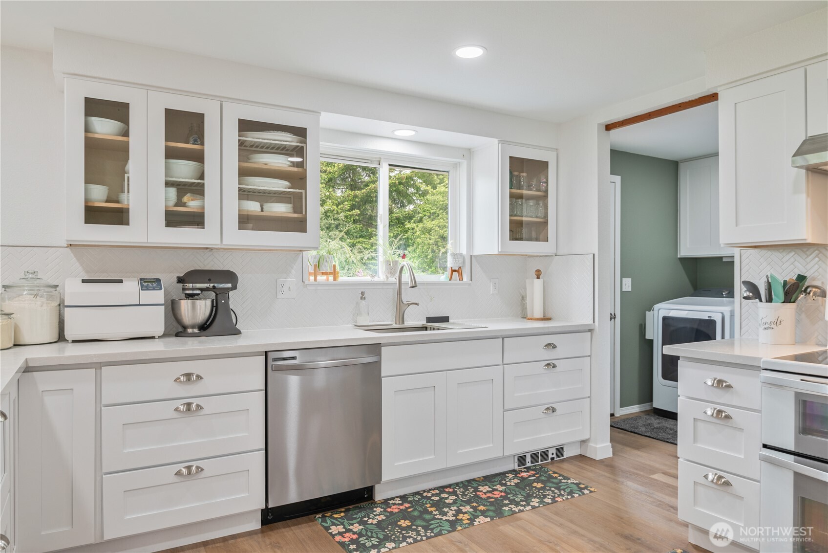 718 Rhoades Road Winlock, WA 98596 - Photo 10 of 39