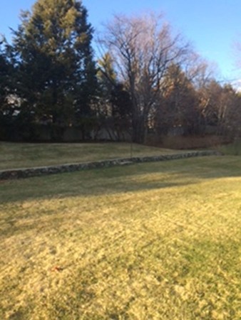 102 Crestview Road Belmont, MA 02478 - Photo 17 of 18 Gallery Image 17