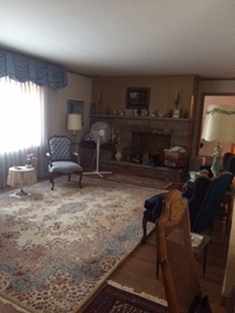 102 Crestview Road Belmont, MA 02478 - Photo 3 of 18 Gallery Image 3
