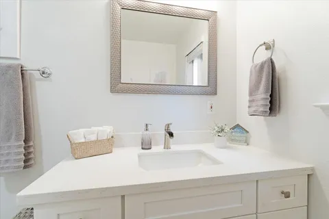 $1,425,000 | 465 Los Altos Drive, Aptos, CA 95003