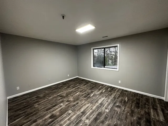 $1,846 | 1340 Brook Street, Unit J, St. Charles, IL 60174