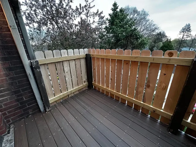 $1,846 | 1340 Brook Street, Unit J, St. Charles, IL 60174