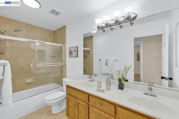 $768,000 | 723 Ann Gabriel Lane, Tracy, CA 95377