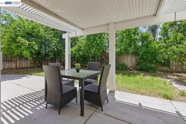 $768,000 | 723 Ann Gabriel Lane, Tracy, CA 95377