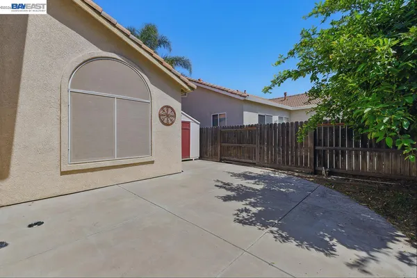 $768,000 | 723 Ann Gabriel Lane, Tracy, CA 95377
