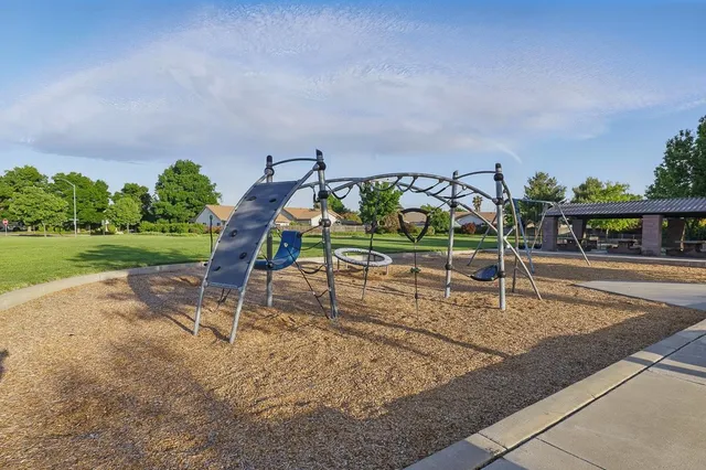 $780,000 | 723 Ann Gabriel Lane, Tracy, CA 95377