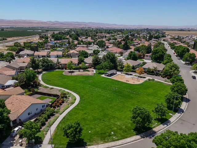 $780,000 | 723 Ann Gabriel Lane, Tracy, CA 95377