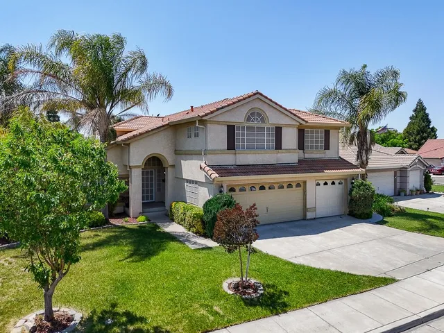 $780,000 | 723 Ann Gabriel Lane, Tracy, CA 95377