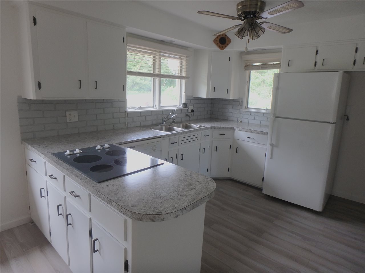 25560 Grant Road South Bend, IN 46619 - Photo 13 of 35 Gallery Image 13