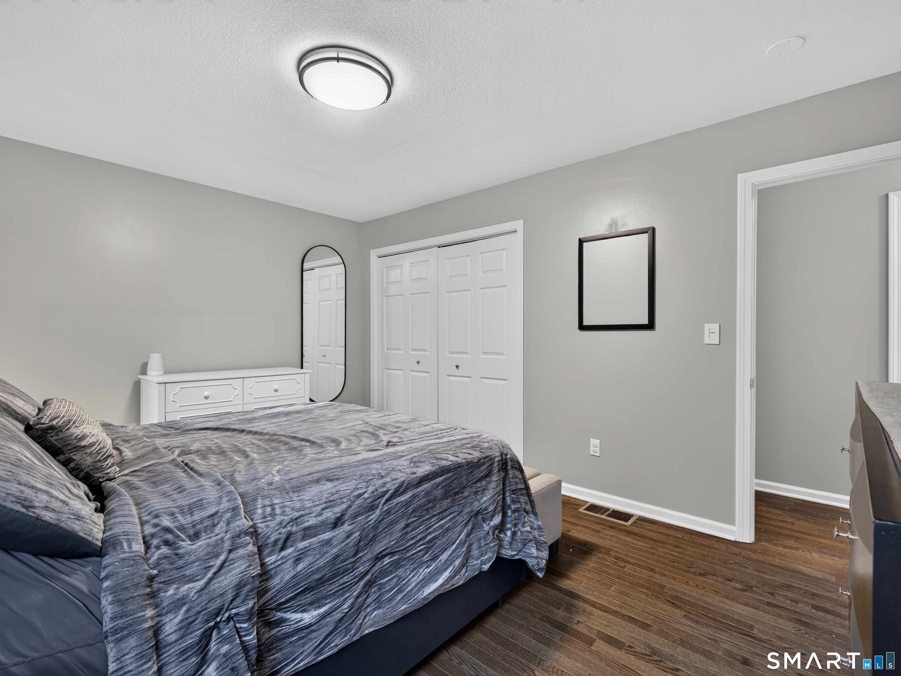 307 Spring Road North Haven, CT 06473 - Photo 9 of 22