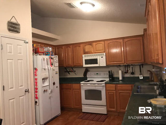8321 Roy Waters Road Foley, AL 36535 - Photo 14 of 15 kitchen