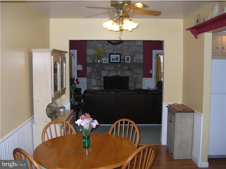 15 Hemlock Road Levittown, PA 19056 - Photo 5 of 22 Breakfast Room