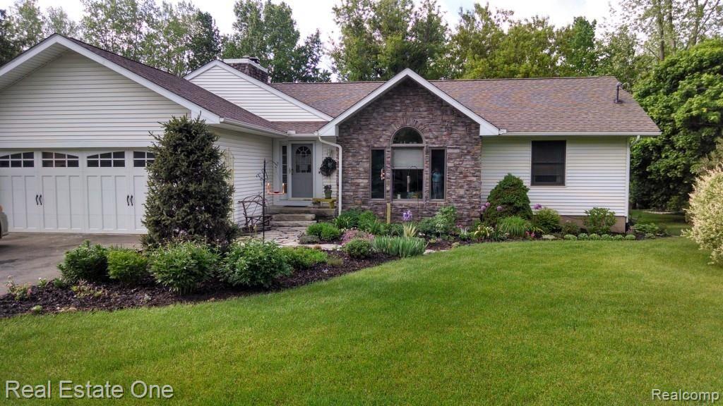 1444 Rowe Road Milford, MI 48380 - Photo 1 of 24 IMG_20140528_181116409_HDR.jpg