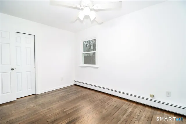 $499,000 | 33 Hickory Hill Road, Brookfield, CT 06804