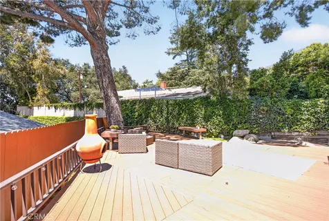$1,828,000 | 5625 Terrace Drive, La Crescenta, CA 91214