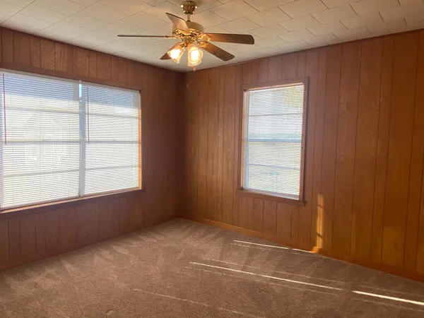 $1,450 | 500 Greasy Bend Road, Smithville, TX 78957