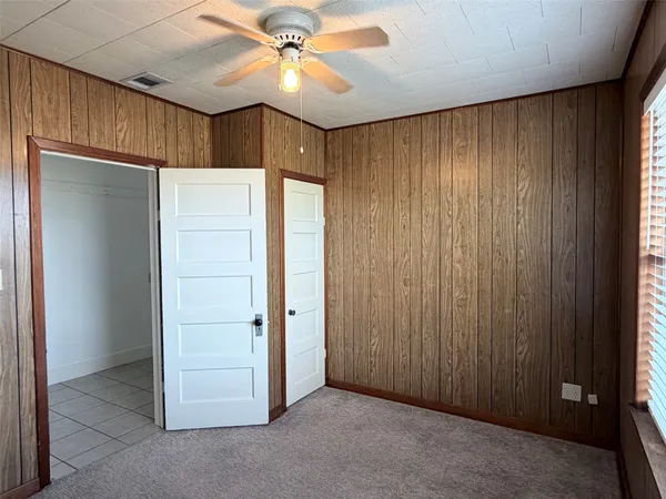 $1,450 | 500 Greasy Bend Road, Smithville, TX 78957