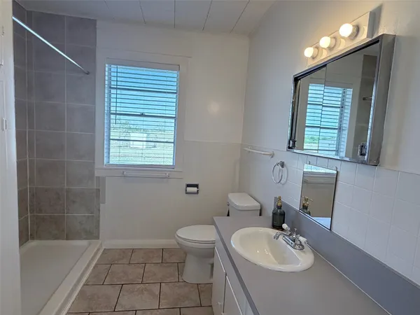 $1,450 | 500 Greasy Bend Road, Smithville, TX 78957