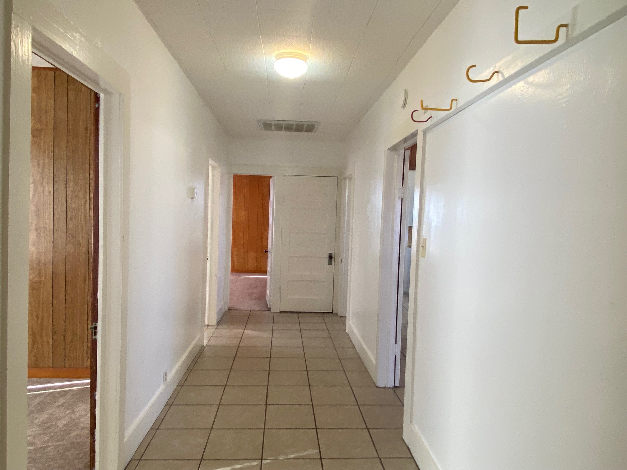 500 Greasy Bend Road Smithville, TX 78957 - Photo 17 of 21 a view of a hallway