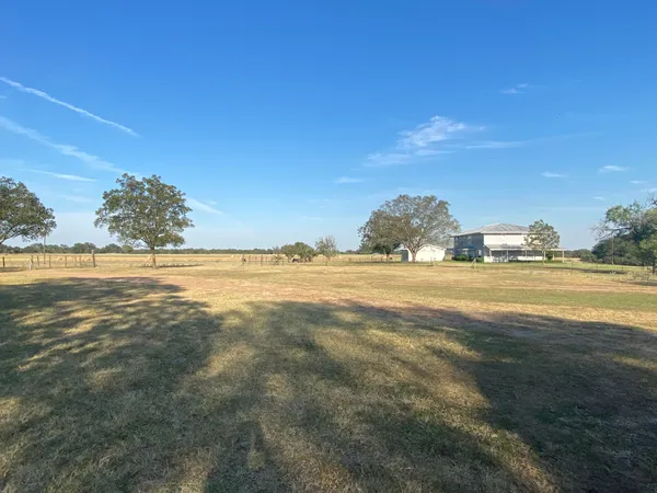 $1,450 | 500 Greasy Bend Road, Smithville, TX 78957
