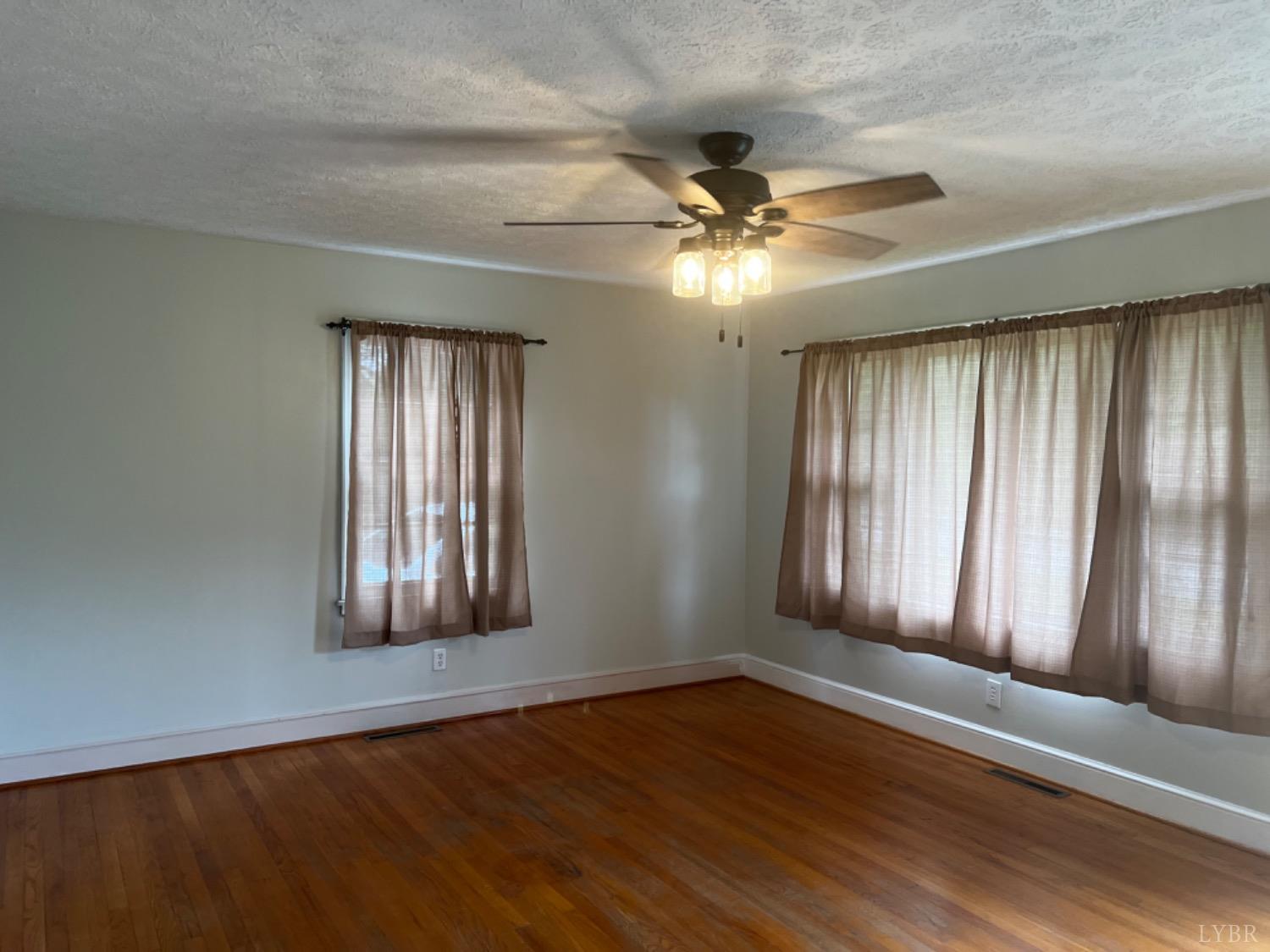 210 Frazier Road Altavista, VA 24517 - Photo 4 of 29 Gallery Image 4