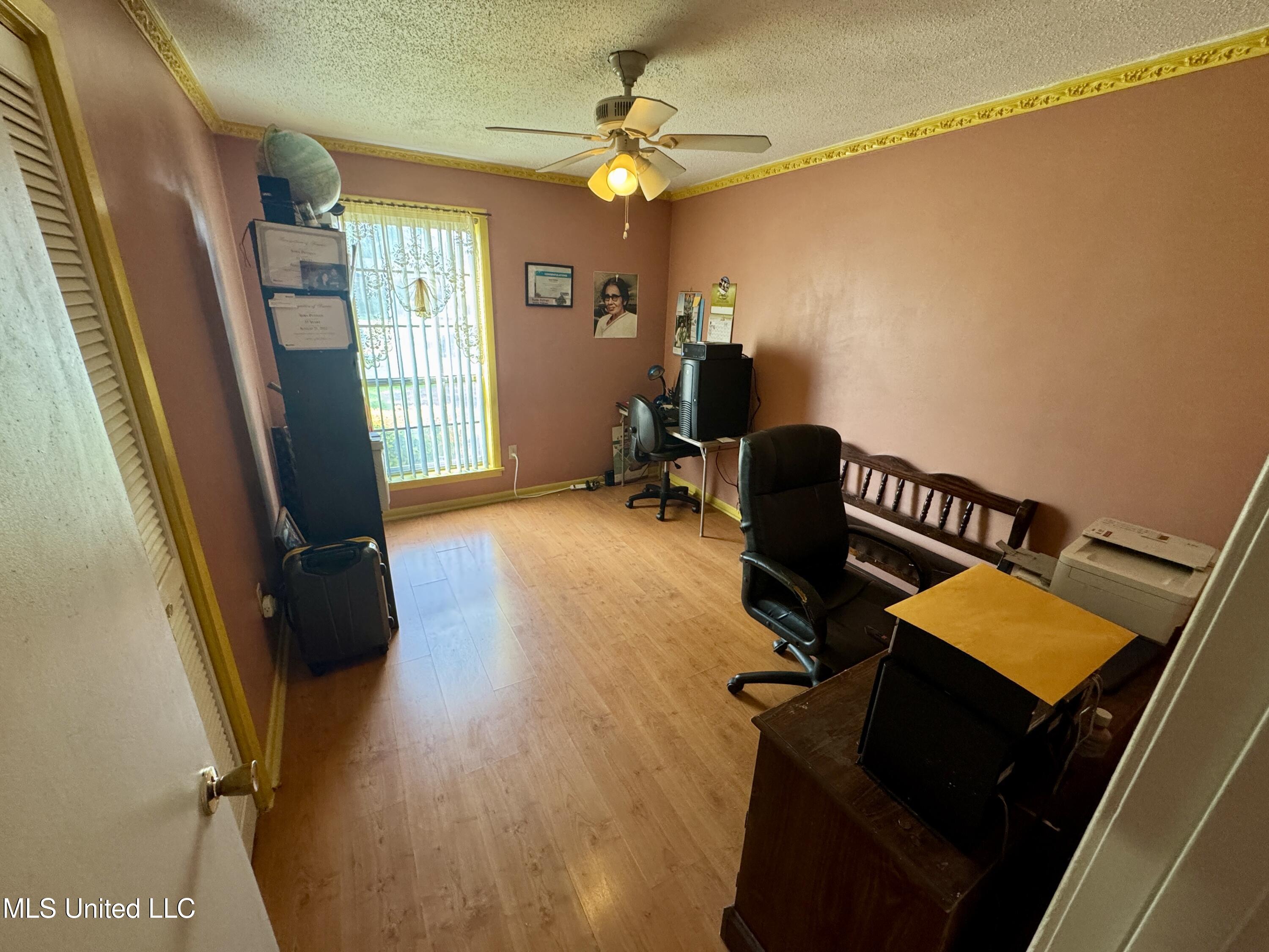 1612 College Street Cleveland, MS 38732 - Photo 11 of 26 IMG_2226