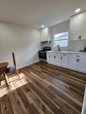 $1,100 | 3126 Ohio Street, Unit B, Baytown, TX 77520