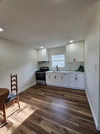 $1,100 | 3126 Ohio Street, Unit B, Baytown, TX 77520