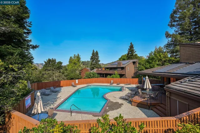 $950,000 | 58 Ramsgate Lane, Pleasant Hill, CA 94523