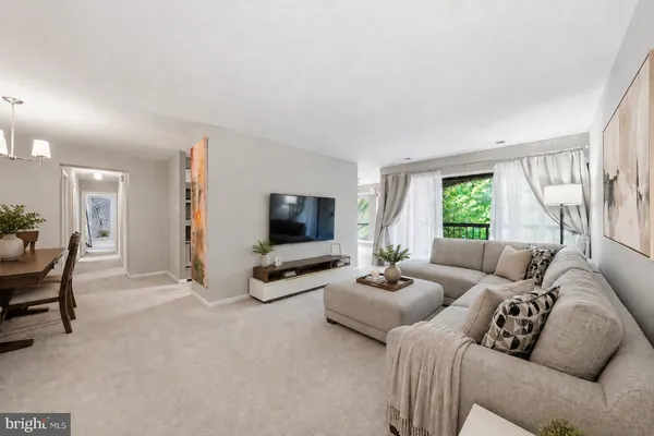 $314,000 | 11252 Chestnut Grove Square, Unit 248, Reston, VA 20190