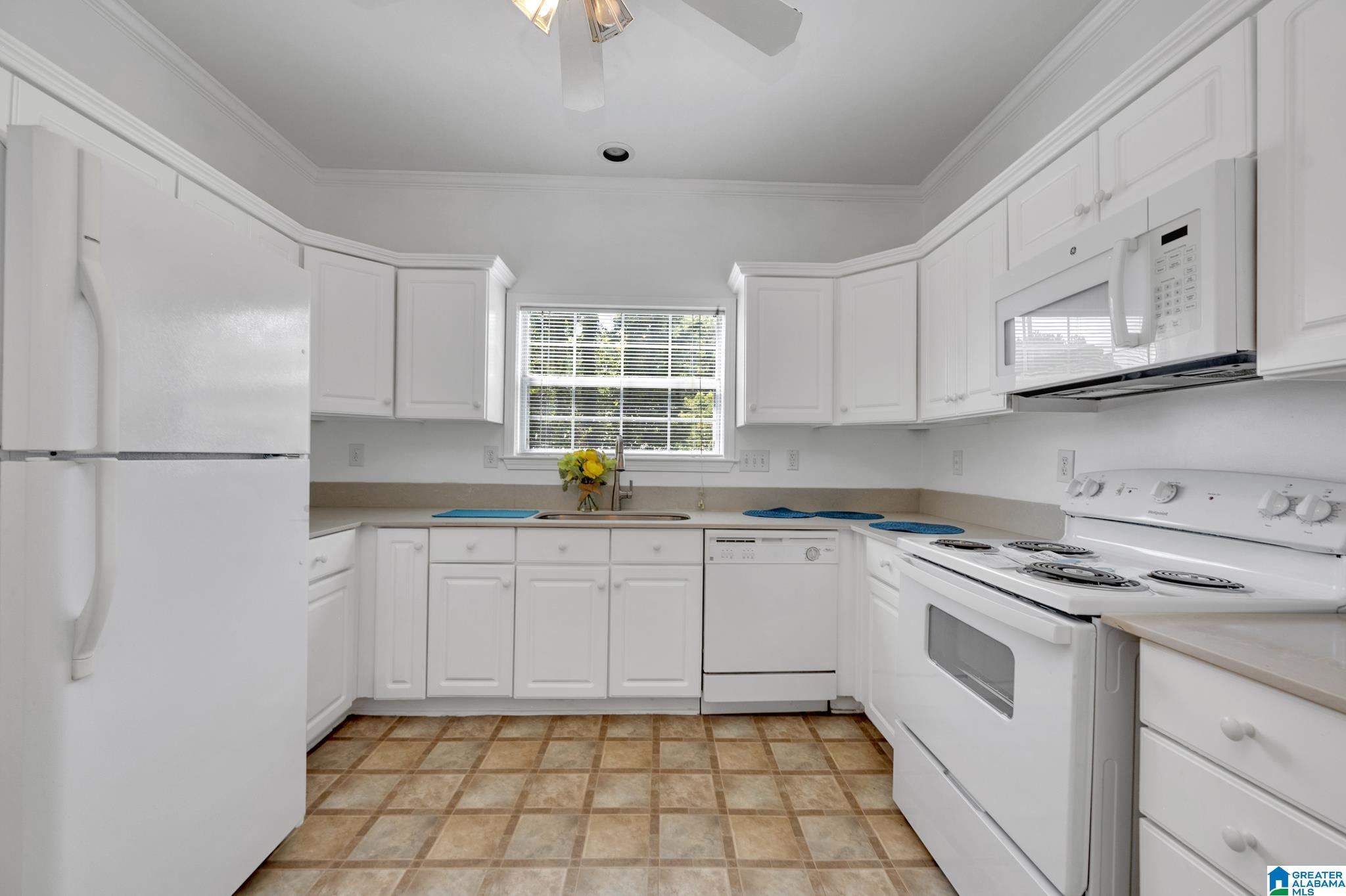 217 Ridge Park Circle Birmingham, AL 35216 - Photo 18 of 34
