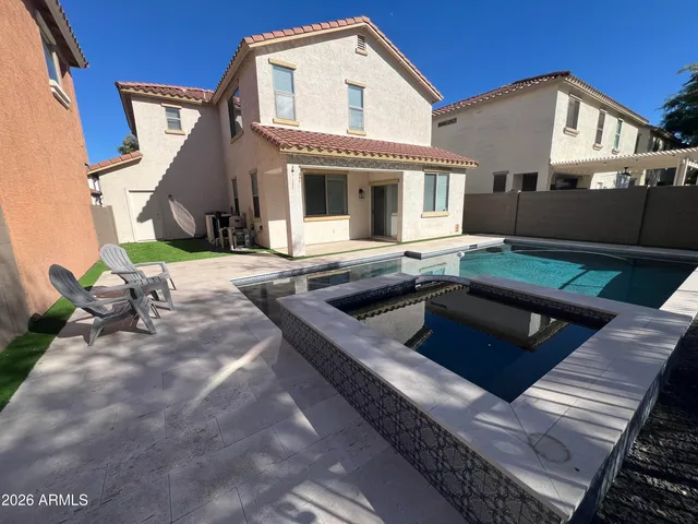 $2,600 | 4120 South Sawmill Road, Gilbert, AZ 85297