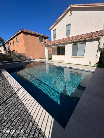 $2,600 | 4120 South Sawmill Road, Gilbert, AZ 85297