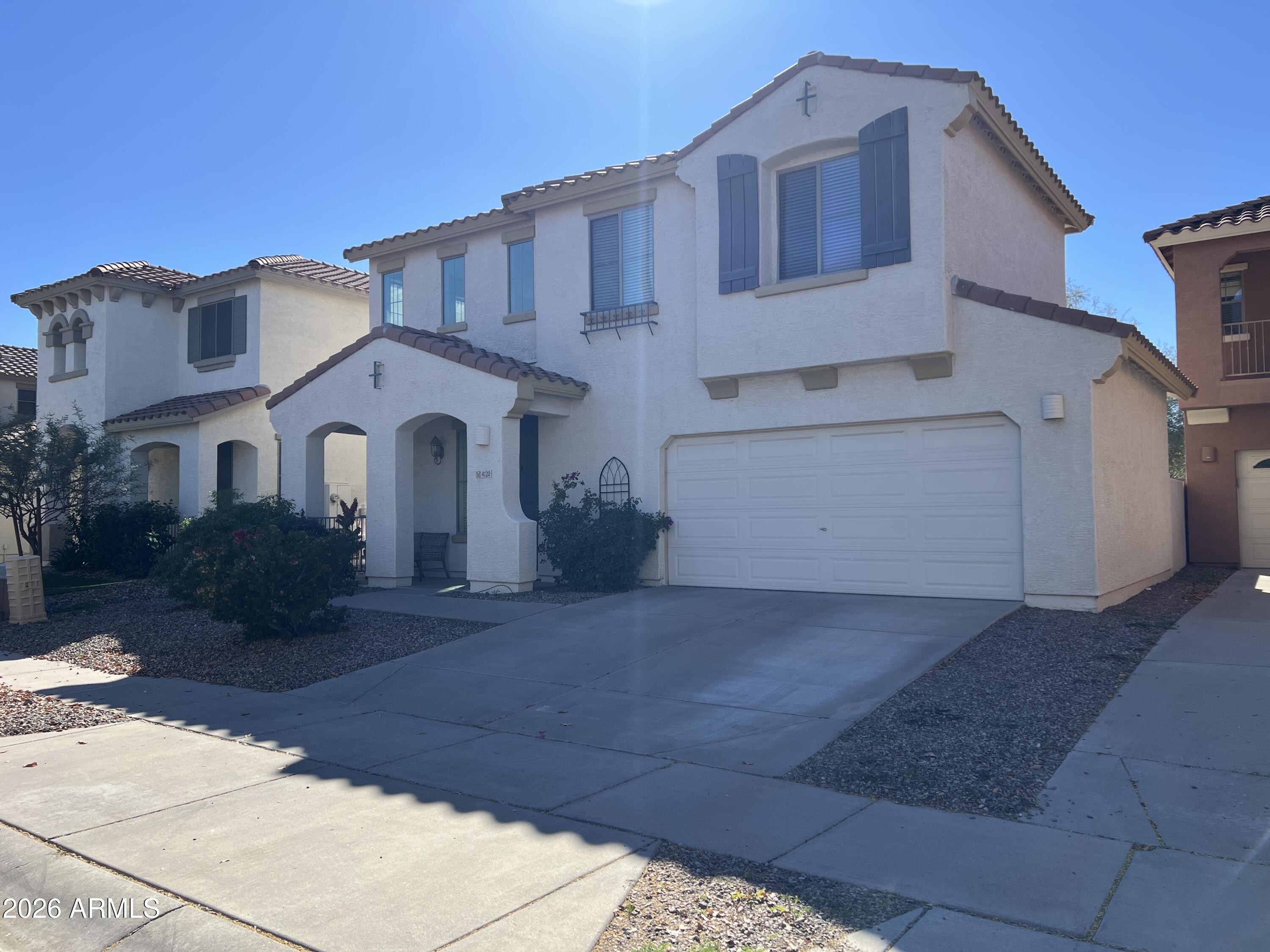 4120 South Sawmill Road Gilbert, AZ 85297 - Photo 2 of 32 IMG_1740