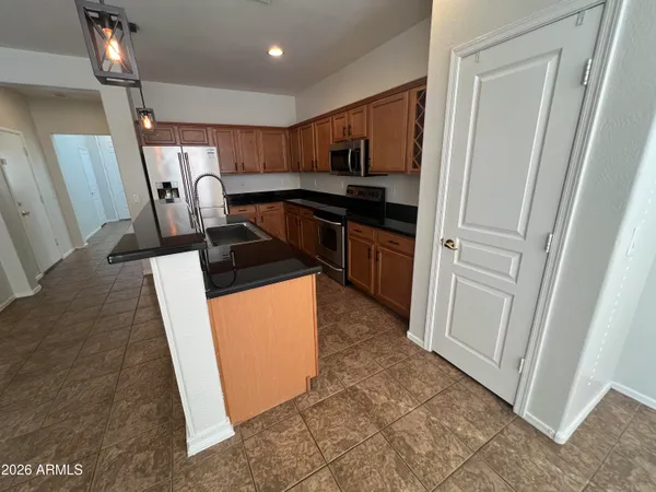 $2,500 | 4120 South Sawmill Road, Gilbert, AZ 85297
