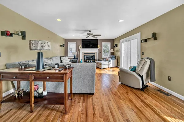 $520,000 | 1744 High Gate Lane, Salem, VA 24153