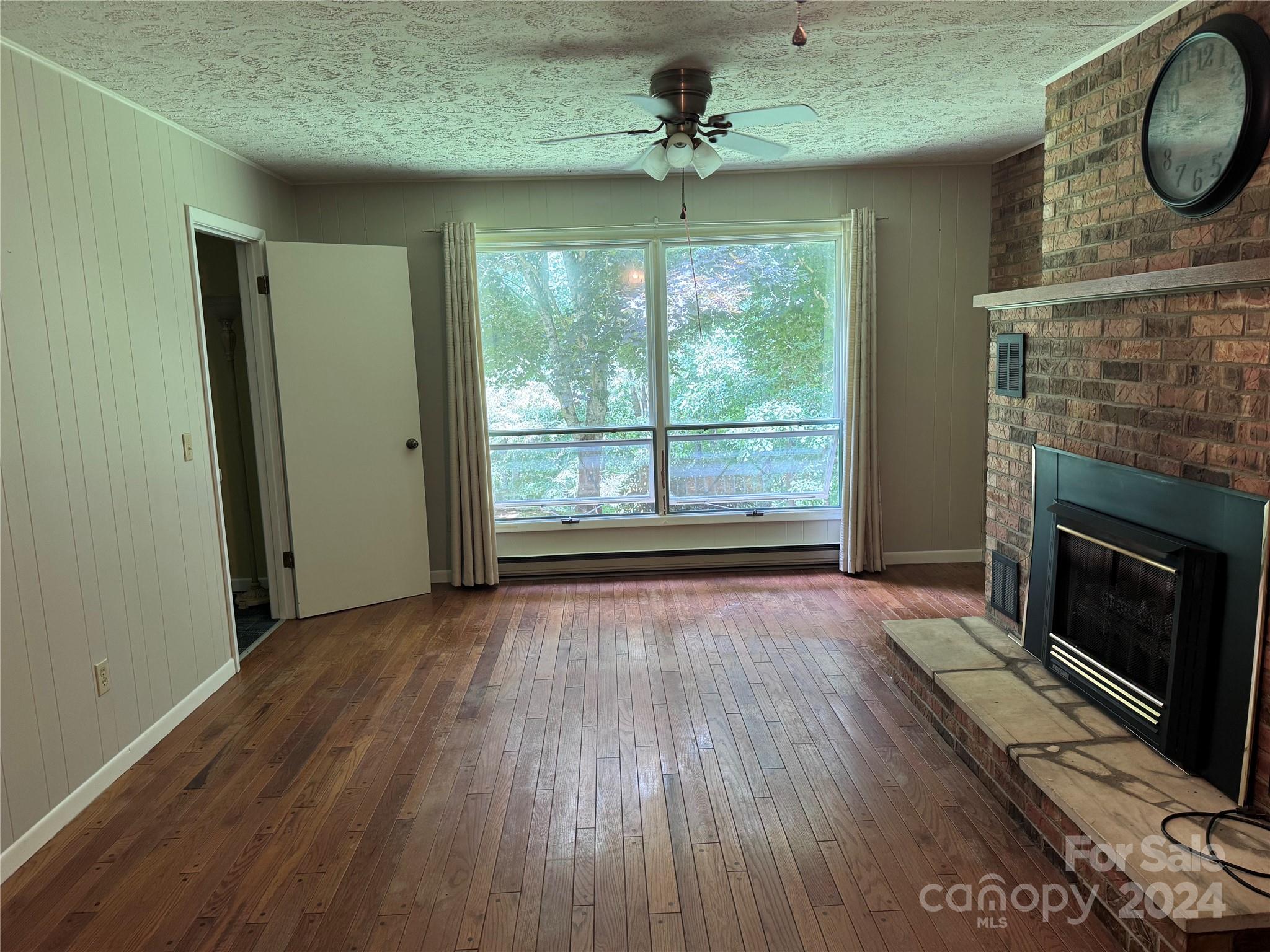 73 Jarrett Road Bakersville, NC 28705 - Photo 6 of 29 Gallery Image 6