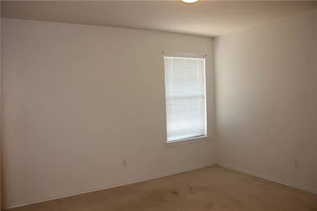 $2,000 | 107 Outfitter Drive, Bastrop, TX 78602