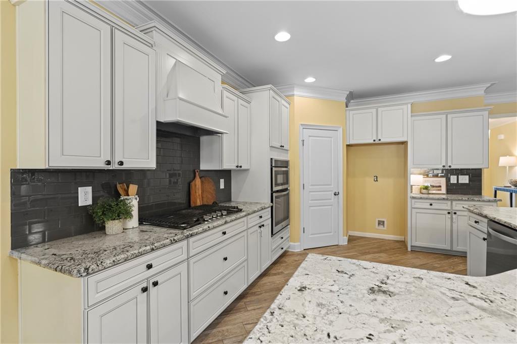 732 Lorimore Pass Canton, GA 30115 - Photo 5 of 30