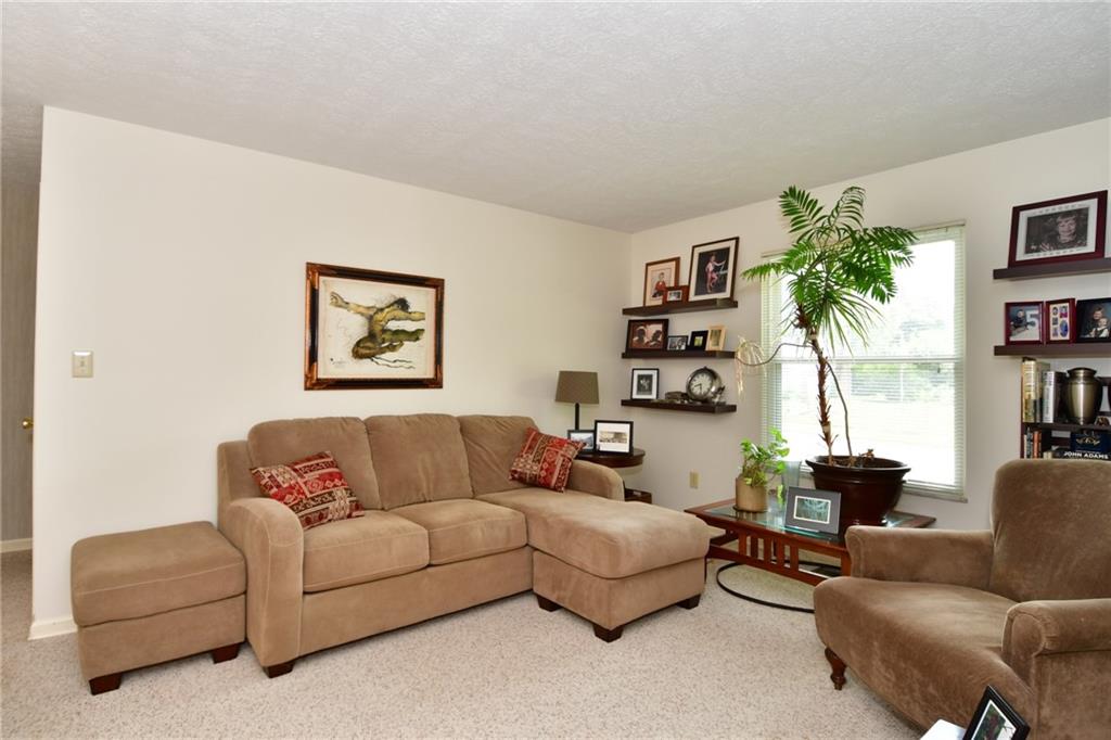 234 Lansdowne Road Indianapolis, IN 46234 - Photo 3 of 17