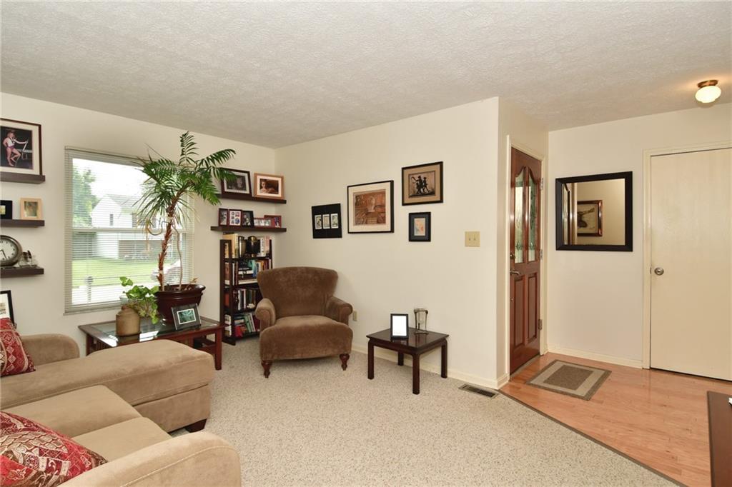 234 Lansdowne Road Indianapolis, IN 46234 - Photo 5 of 17