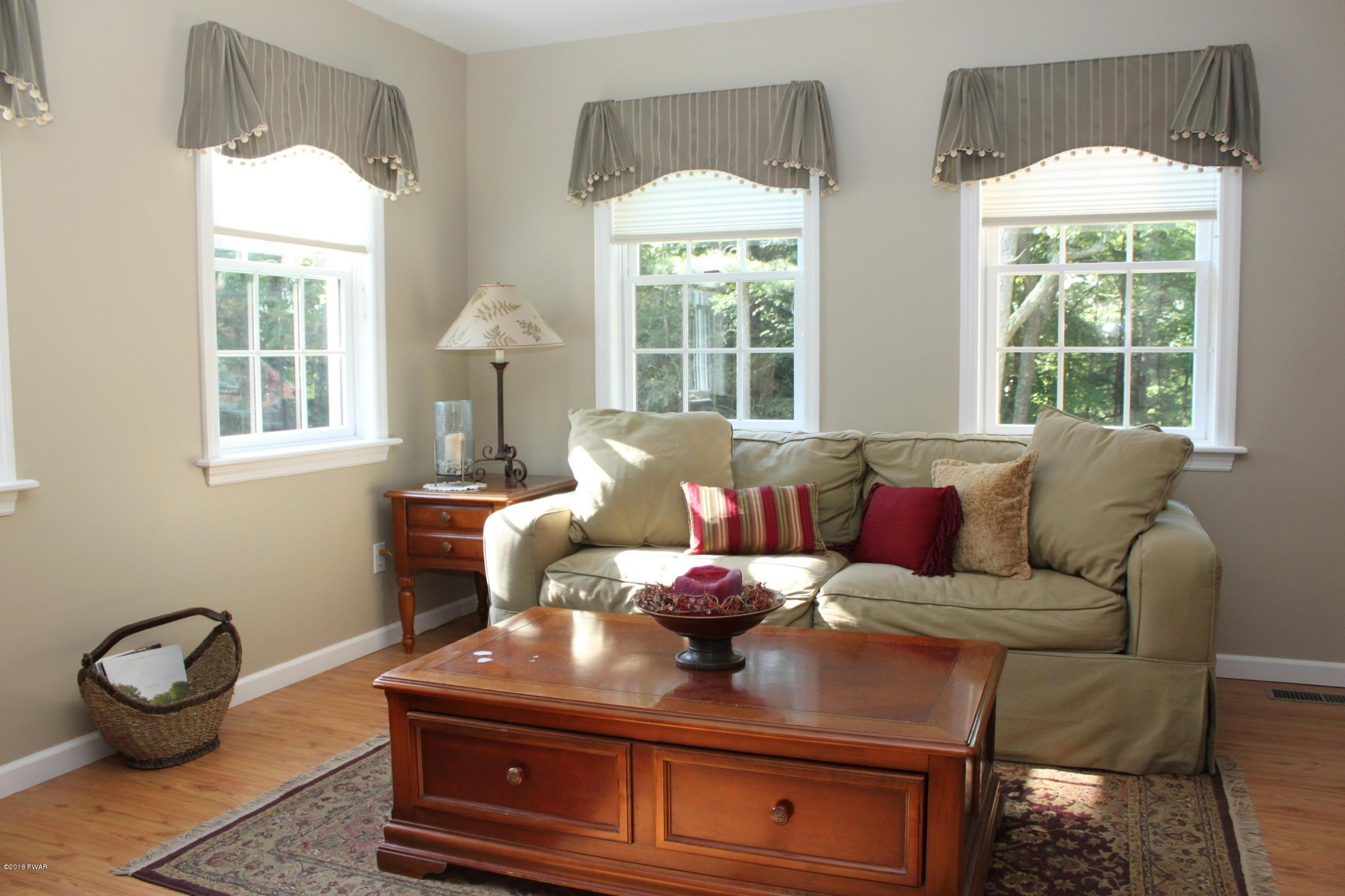 111 Steves Road Tafton, PA 18464 - Photo 28 of 51 Sitting Area 2