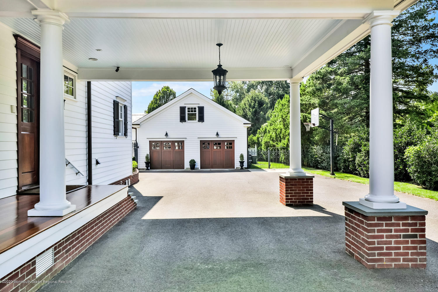 617 Harding Road Little Silver, NJ 07739 - Photo 36 of 40 Porte- Cochere
