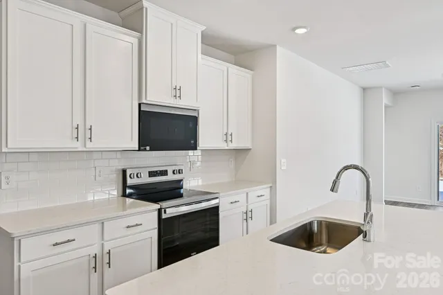 $316,330 | 1281 30th St Lane Northeast, Conover, NC 28613