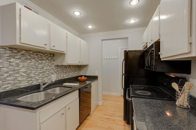 $265,000 | 4425 Westlawn Drive, Unit A203, Nashville, TN 37209