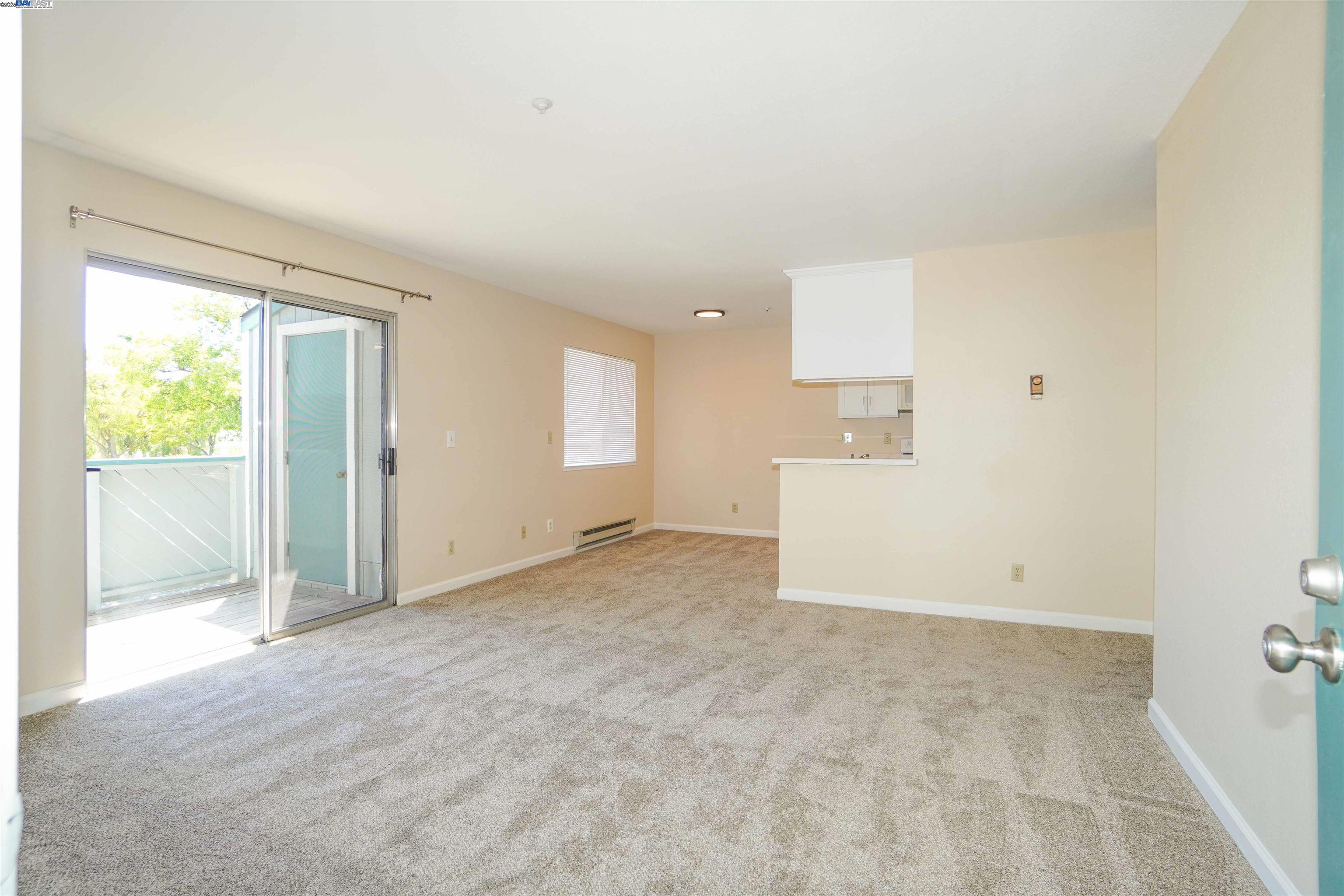 3670 Silver Oaks Way, Unit E Livermore, CA 94550 - Photo 3 of 26